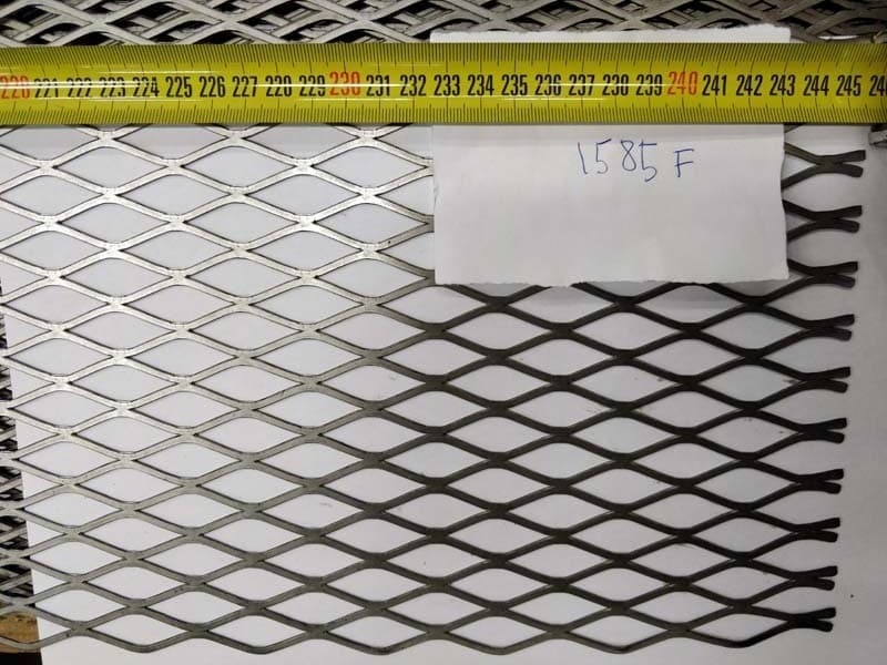 Verkkolevyt Teräs litistetty 12.5x33.5 2440x1220mm avoin ala 73%