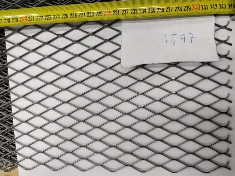 Verkkolevyt Teräs 16.5x38 2440x1220mm avoin ala 73%