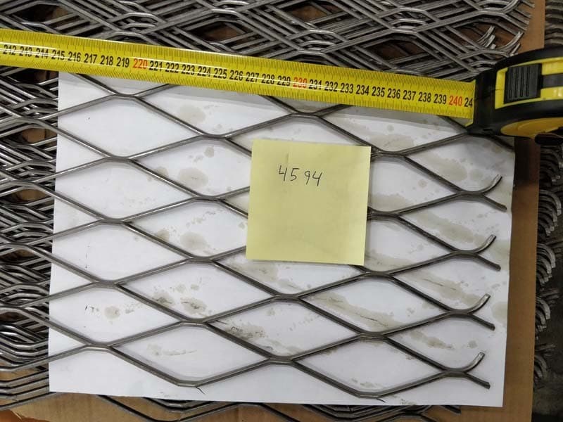 Verkkolevyt Teräs 36.3x114.3 2440x1220mm avoin ala 84%