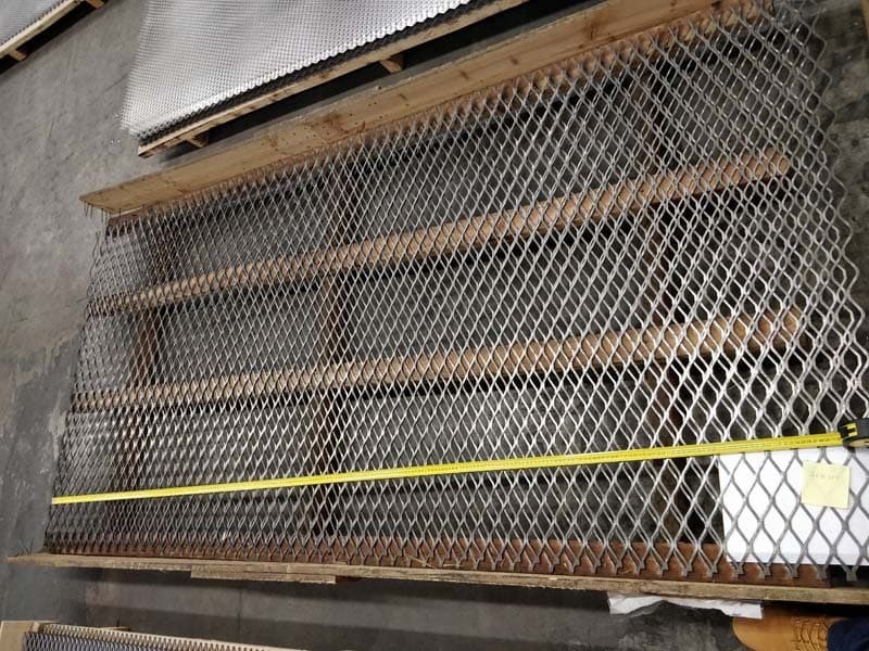 Verkkolevyt RST litistetty 37x69 1250x2440mm avoin ala 80%