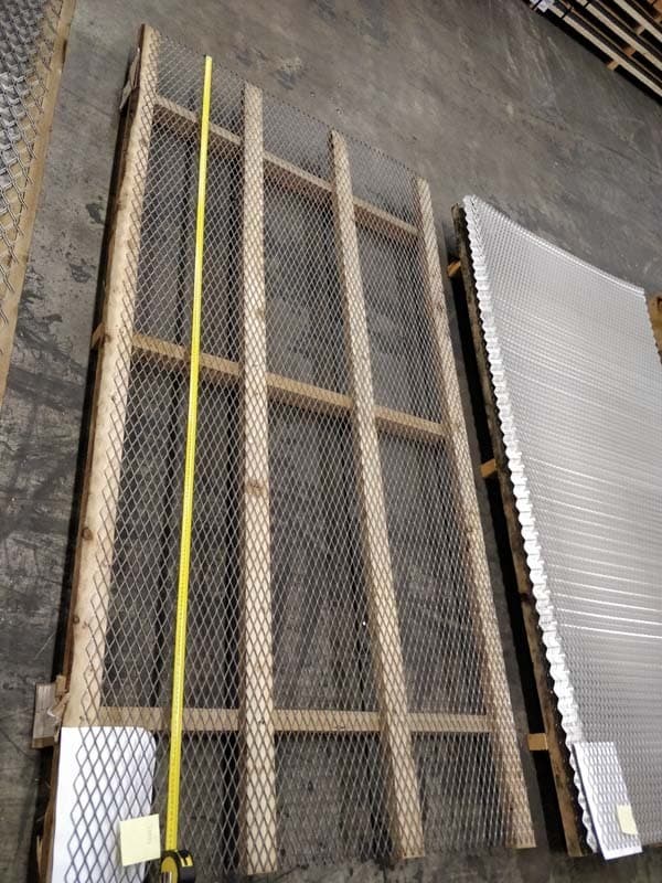 Verkkolevyt HST 23.4x50.8 2500x1250mm avoin ala 77%