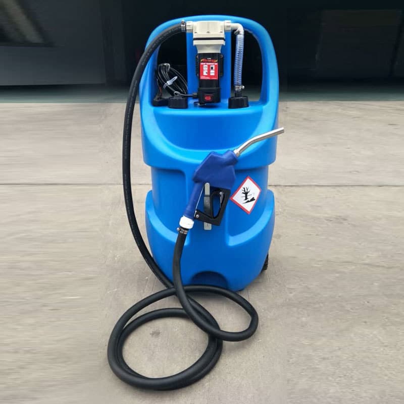 Adblue Säiliö 12V pumpulla Adblue kuljetukseen 75l
