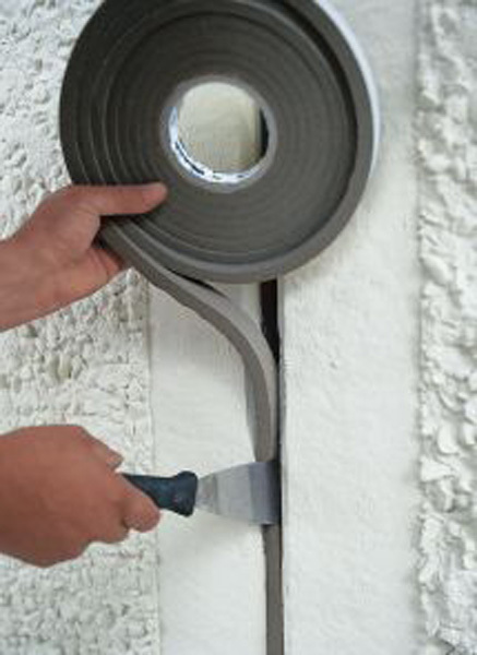 Liimat ja tiivistysaineet illbruck TP600 15/8-15mm Paisuva nauha