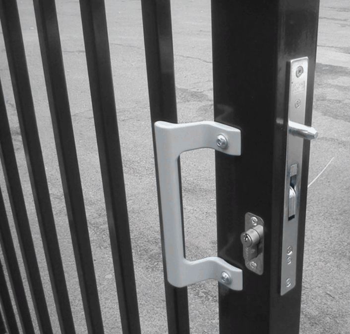 Kolmilanka-aita portit Liukuportti Robusta SC 2000x9000mm RAL7016 Antrasiitinharmaa