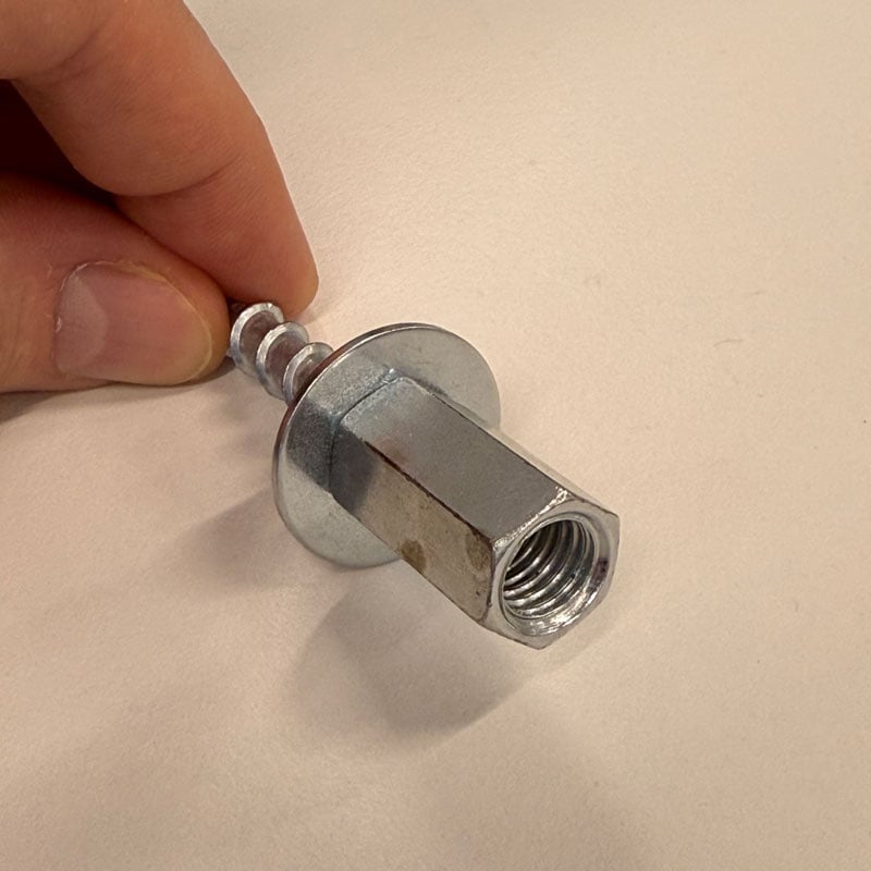 1 - Kaapelitiet Betoniruuvi M10 50kpl